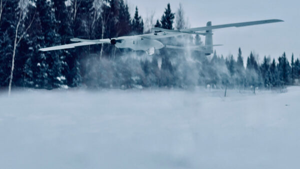 VXE30-Snow-Takeoff-Edited65-1536x1117