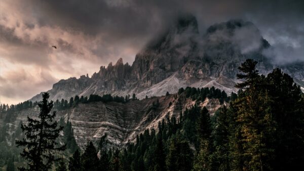 Extreme weather mountains